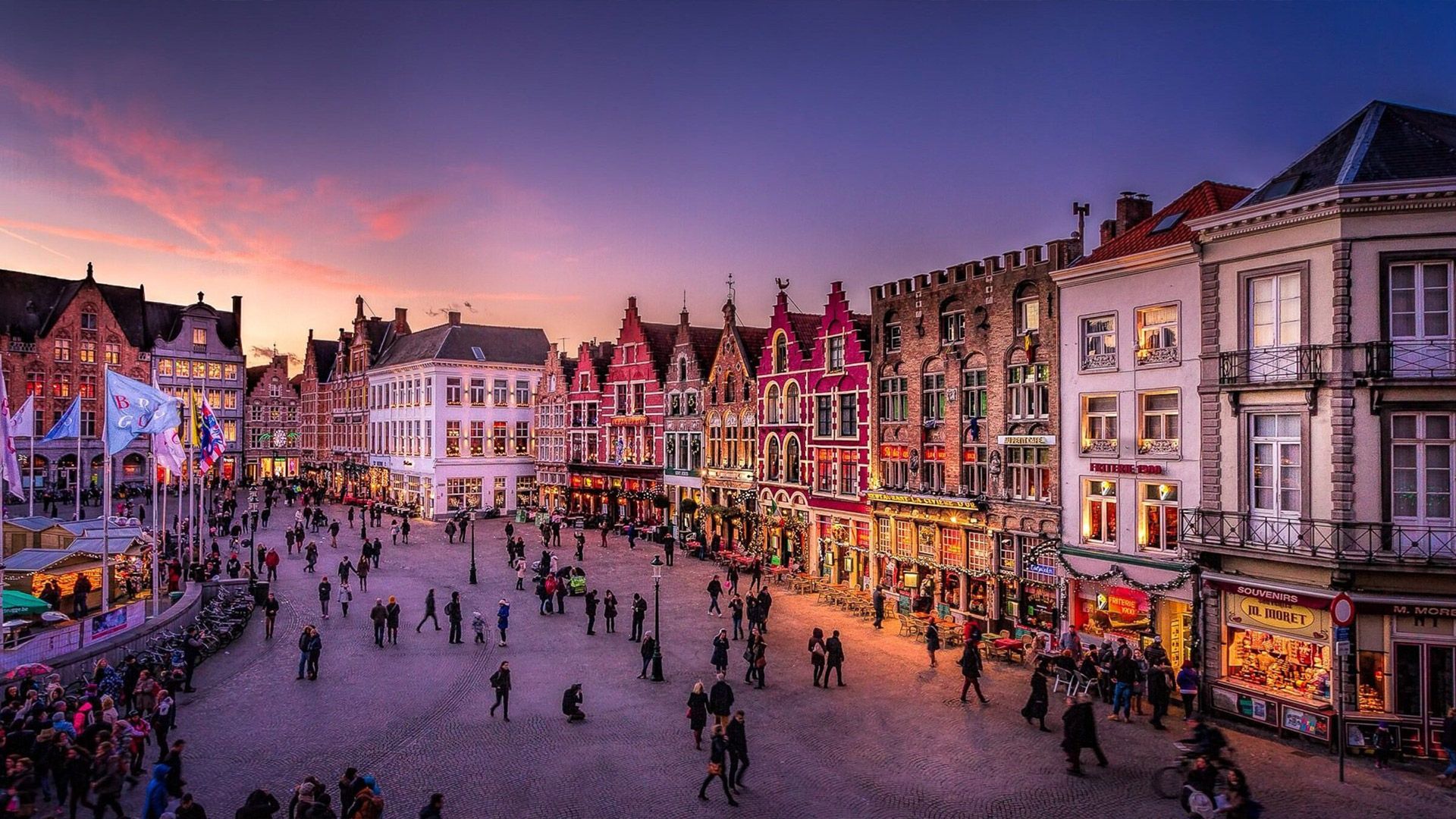 With PayPorter, you can make fast, easy and safe money transfers to Belgium at the most affordable prices!