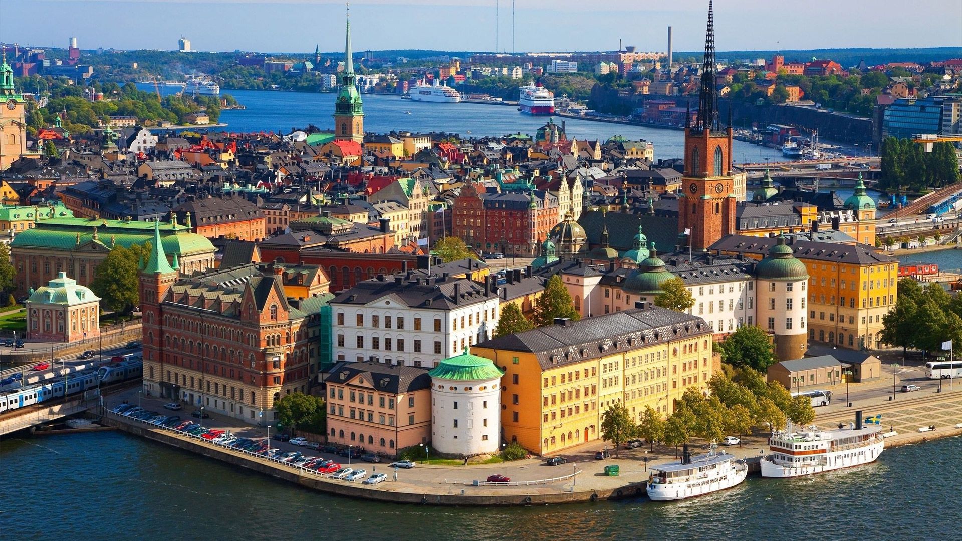 With PayPorter, you can make fast, easy and safe money transfers to Sweden at the most affordable prices!