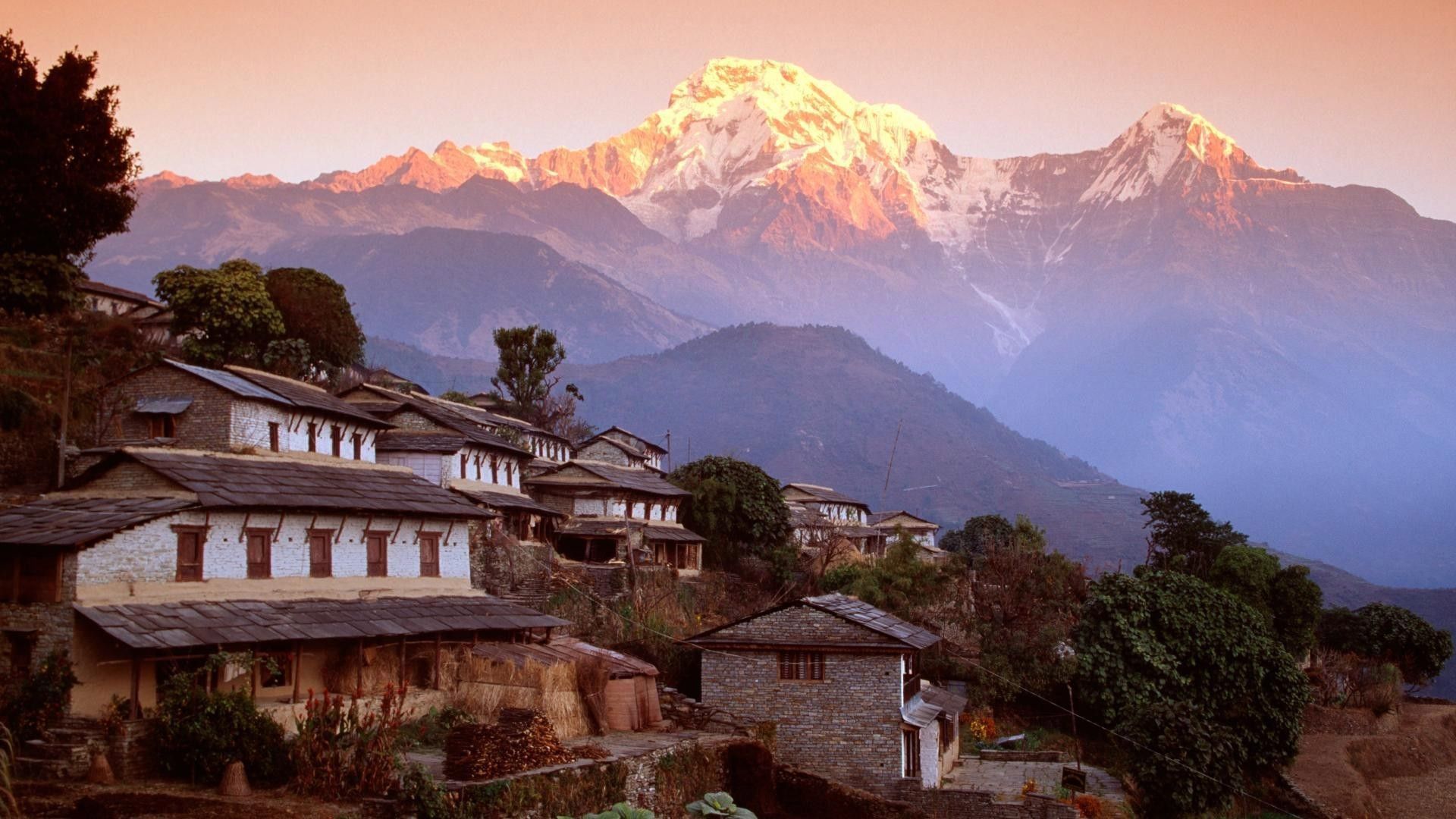 With PayPorter, you can make fast, easy and safe money transfers to Nepal at the most affordable prices!