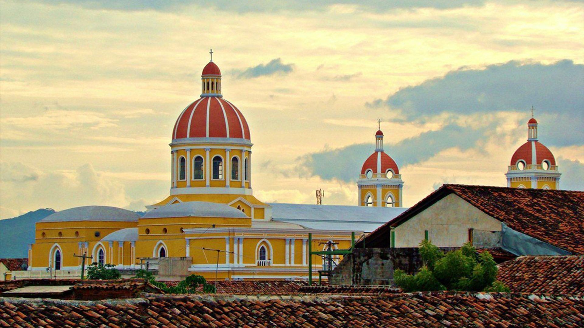 With PayPorter, you can make fast, easy and safe money transfers to Nicaragua at the most affordable prices!