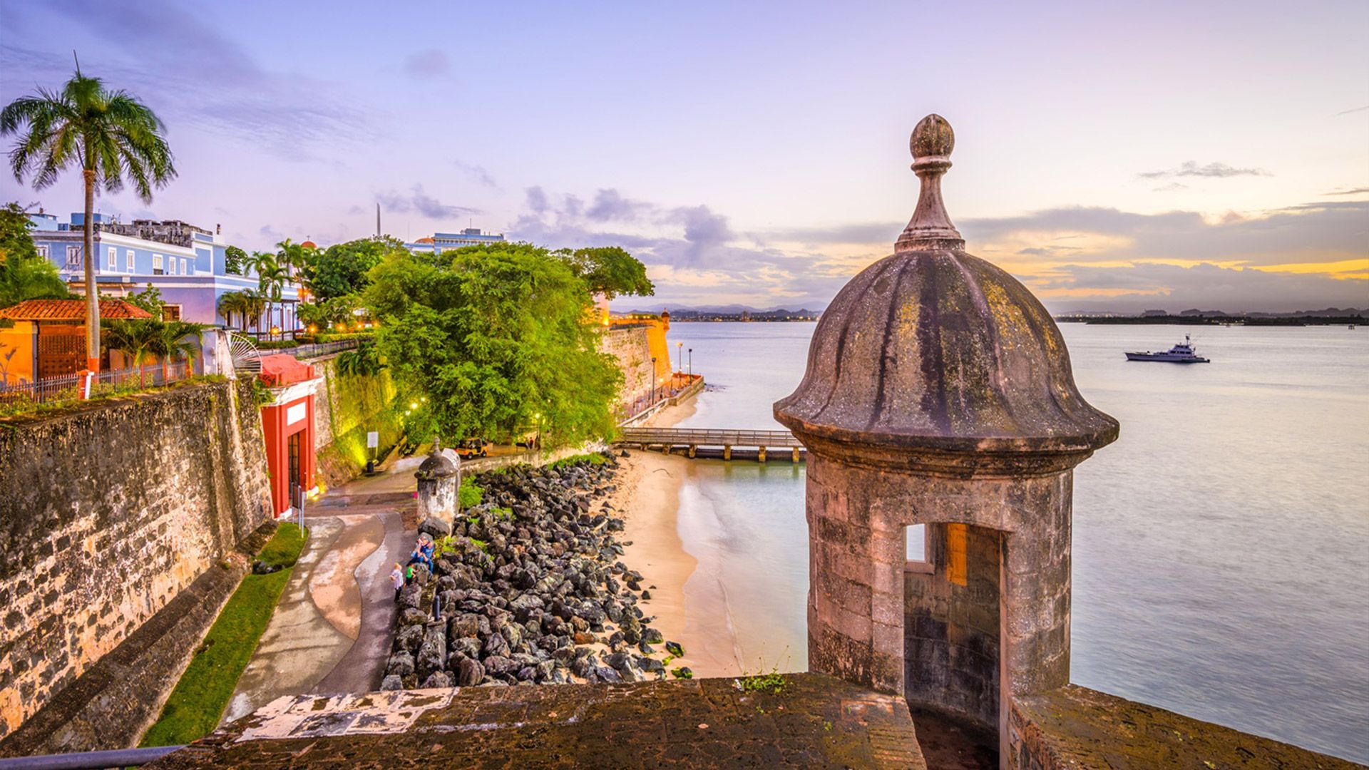 Посредством PayPorter вы можете осуществлять ваши быстрые, удобные и надежные денежные переводы в Порто-Рико по самым приемлемым ценам!